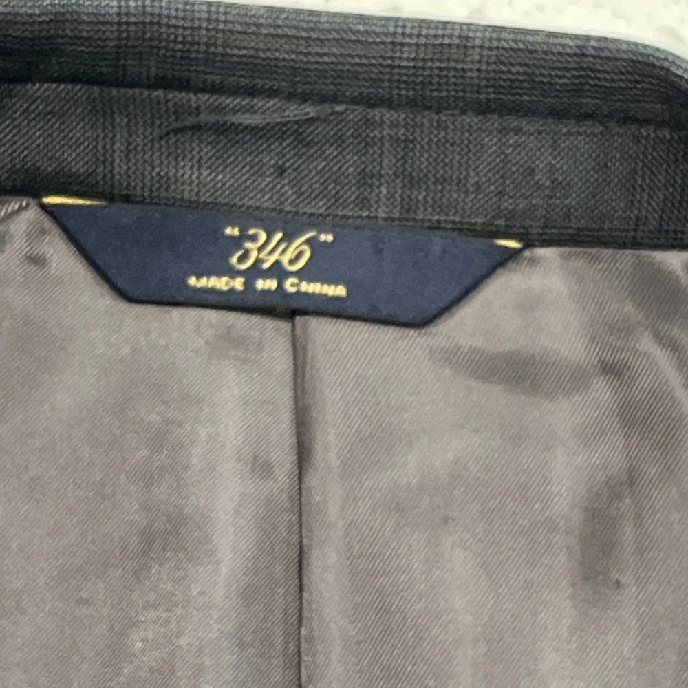 Brooks Brothers 346 Mens Fitzgerald Fit Blazer Jacket Sz 46R Gray Sport Coat